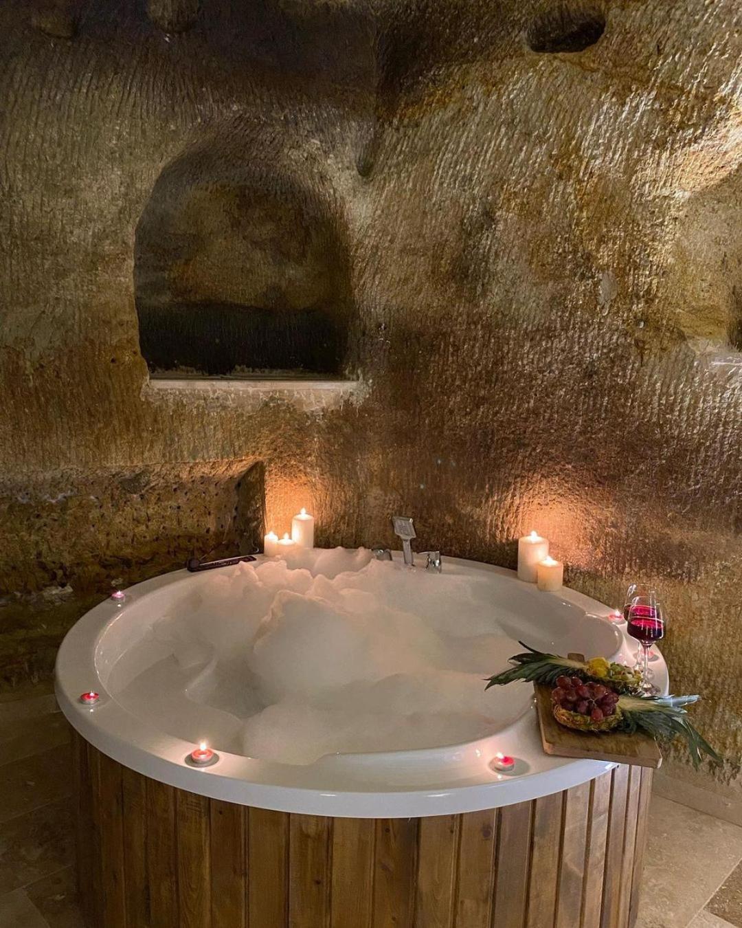 Chakra Special Caves Hotel อูร์กุบ ภายนอก รูปภาพ
