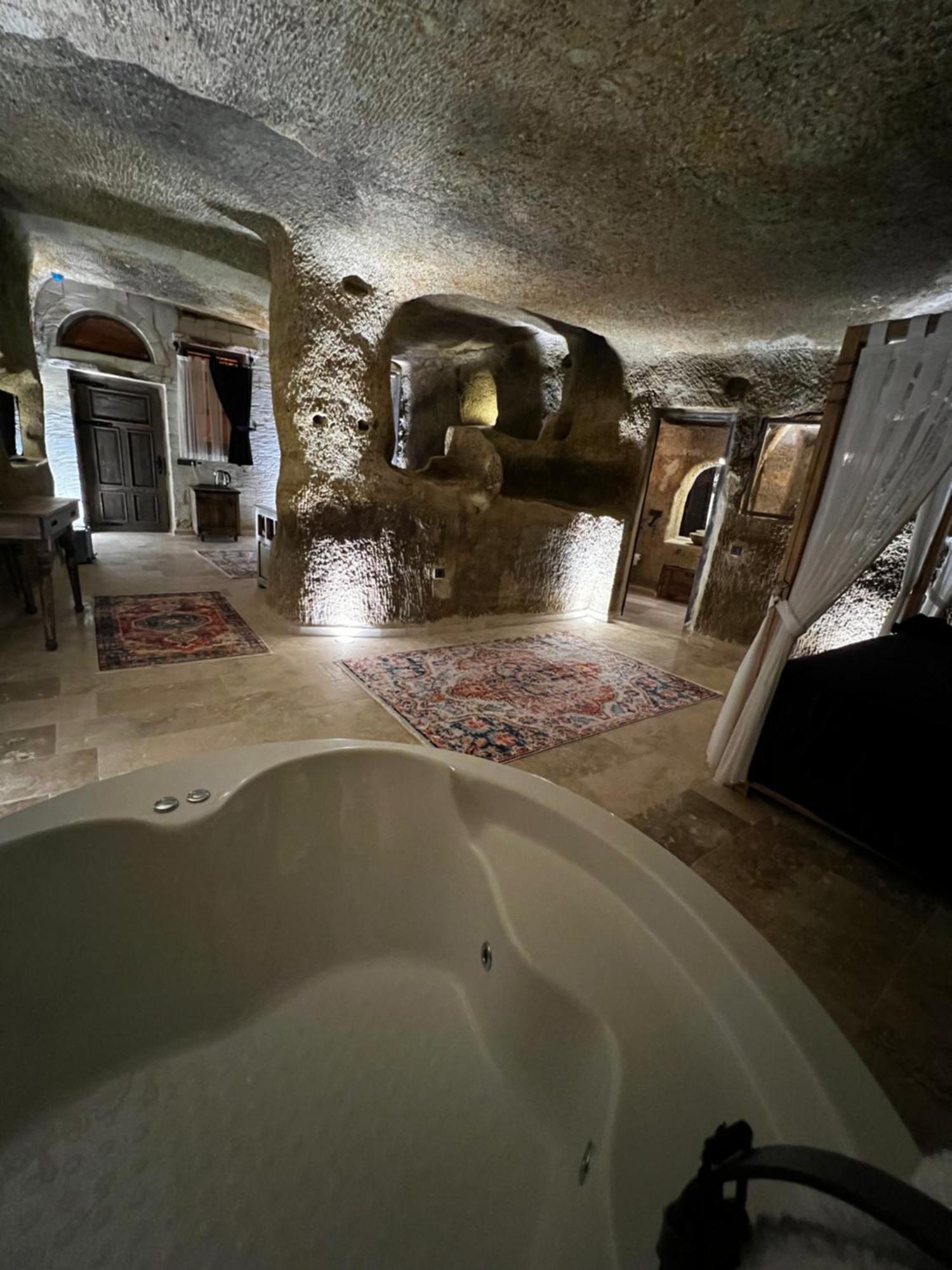 Chakra Special Caves Hotel อูร์กุบ ภายนอก รูปภาพ
