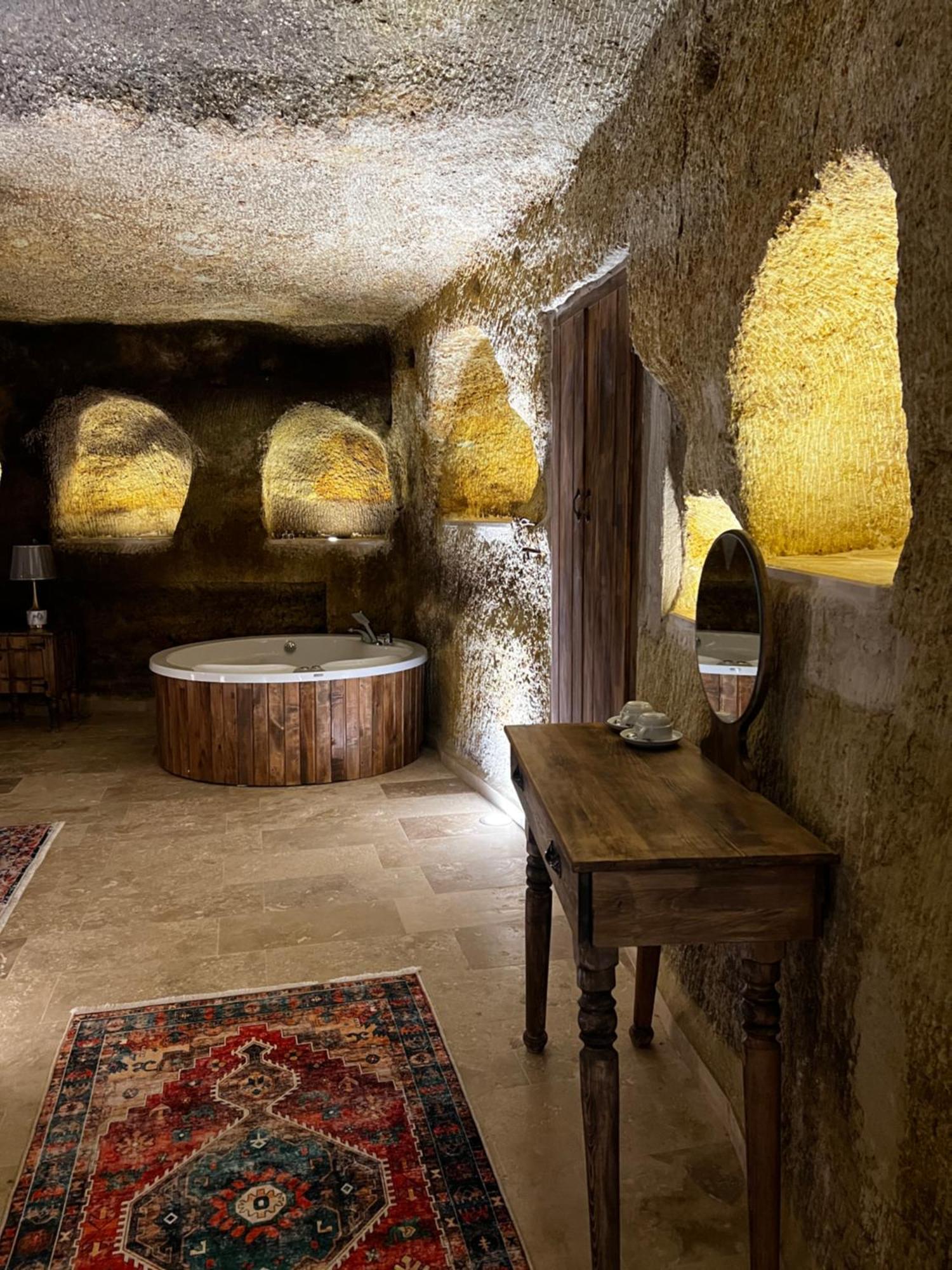 Chakra Special Caves Hotel อูร์กุบ ภายนอก รูปภาพ