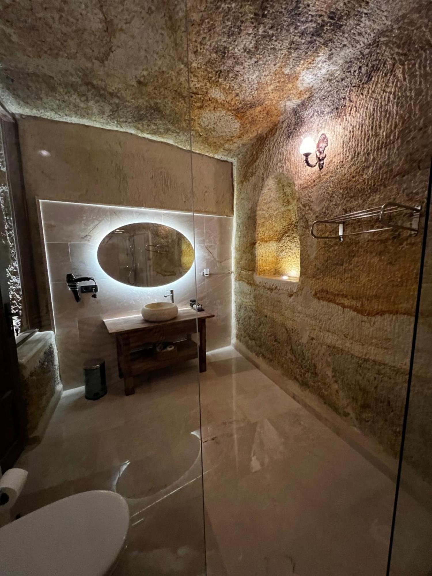Chakra Special Caves Hotel อูร์กุบ ภายนอก รูปภาพ