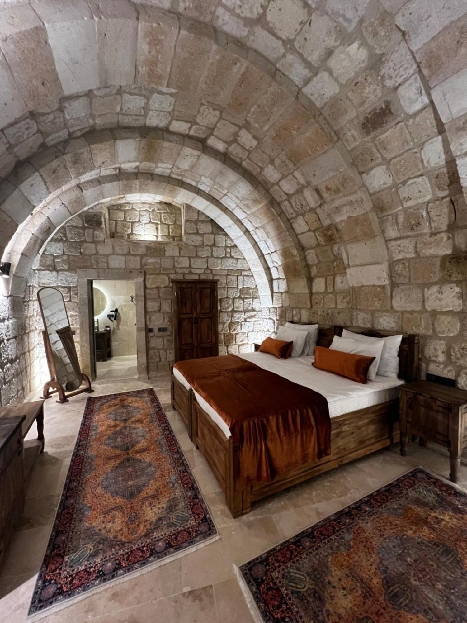 Chakra Special Caves Hotel อูร์กุบ ภายนอก รูปภาพ